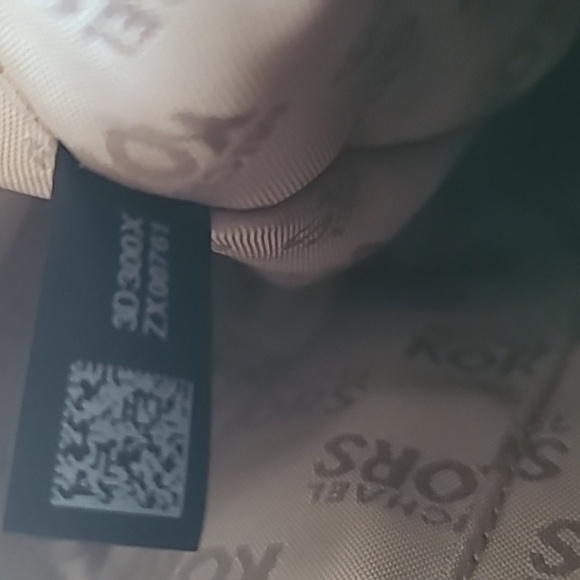 Michael Kors Beige Crossbody Bag - Picture 11 of 11